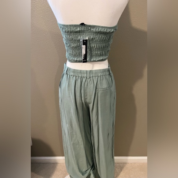 NWT tube top and bottom pants set - Picture 2 of 3